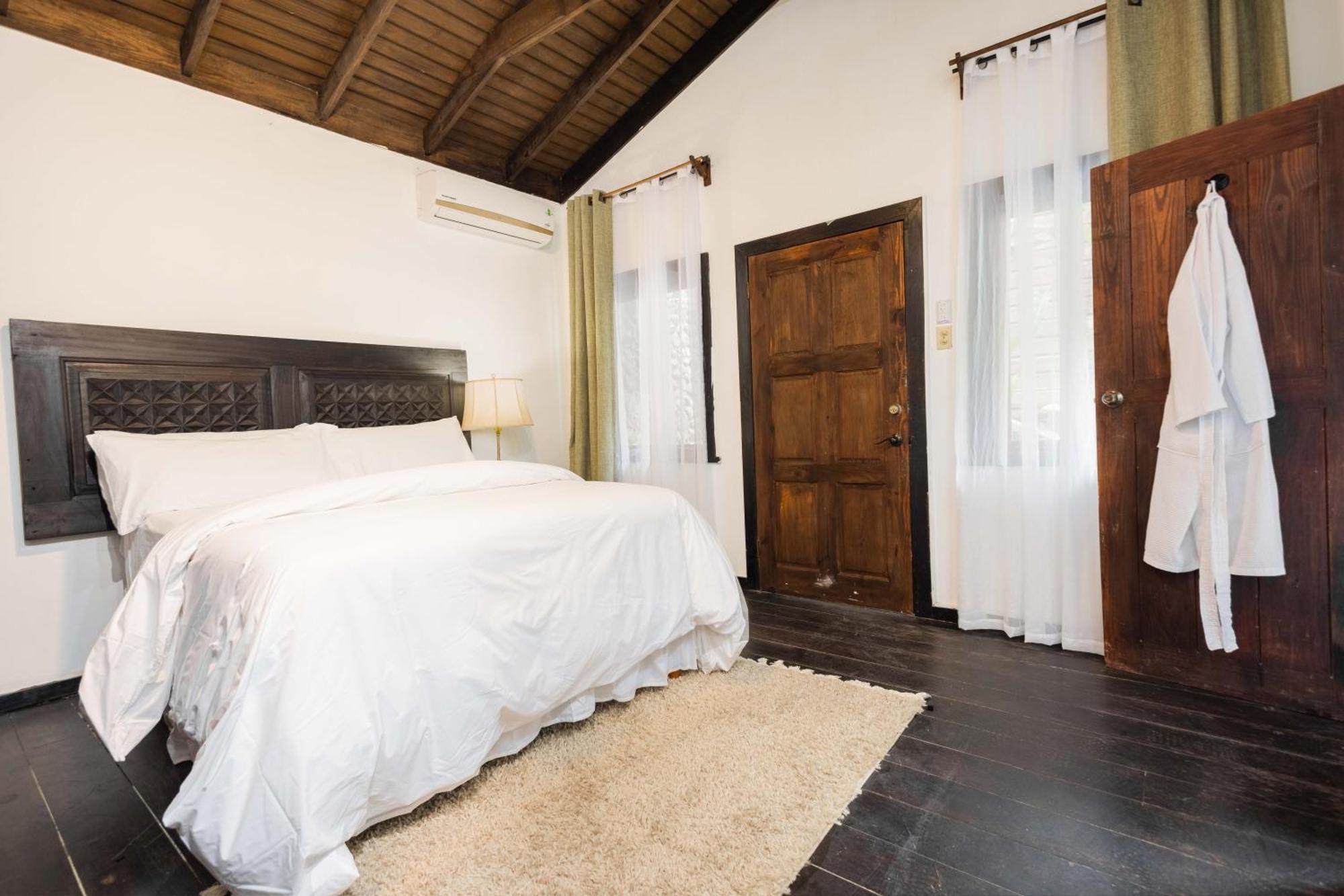 Serendipity Holistic Resort Spa كينغستون المظهر الخارجي الصورة